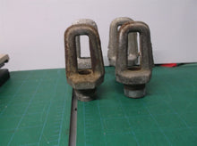 lot of 4 Cast Loop fixture accessories only - Marque # 8899904023