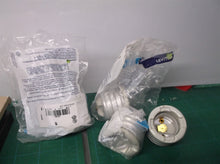 (4) LEVITON 8681 Mogul to Medium Base SOCKET ADAPTER 660W-250V