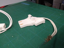 LH0474 LR92L & LH0475 LR92R Unshunted, Water Resistant, Angled Socket