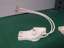 LH0474 LR92L & LH0475 LR92R Unshunted, Water Resistant, Angled Socket