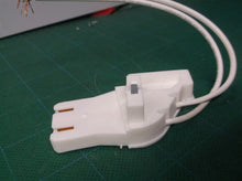 LH0474 LR92L & LH0475 LR92R Unshunted, Water Resistant, Angled Socket