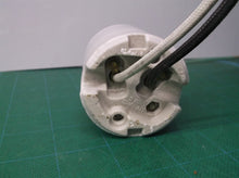 LH0470 E39, 4kv pulse rated, mogul base HID lamp holder/socket with captive bush