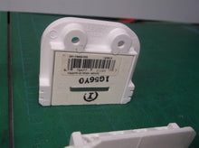 4 Leviton 13452 660W 600V 4-Pin Horizontal Fluorescent Lampholders