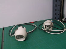 (2) GE LH0473 6003-6 E26/E27 medium base lamp holder with spring clip mounting a
