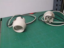 (2) GE LH0473 6003-6 E26/E27 medium base lamp holder with spring clip mounting a