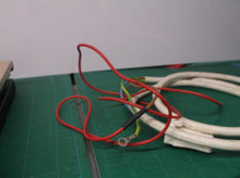 Hussmann HMD-0425438-W 36 shelf plug Missing 1 lampholder