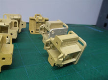 (6) LH0332 13w GX23/GX23-2 2 pin CFL lamp holder/socket Discolored snap in mount