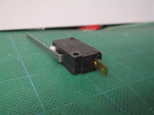 HONEYWELL V71B27D8048 Microswitch, Miniature, Straight Lever, SPST, Quick Connec