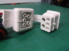 EMF USA HMD-R59-36W 5 pin refrigeration female receptacle white