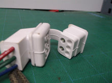 EMF USA HMD-R59-W 5 pin refrigeration female receptacle Only white