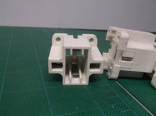 4 Edwin Gaynor LH0178 (1181-9-4H) 5,7,9,11w G23, G23-2 2pin CFL socket with four