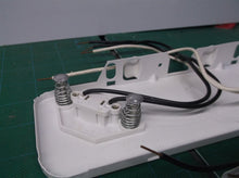 LH0570 HH 278-9-250 Pair No Covers Two Light Medium Bipin Turret lampholder Set