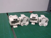 4 Edwin Gaynor LH0529 Edwin Gaynor 285-QX G24q, GX24q base 4 pin CFL socket with