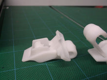 2 Paraflex Industries EG-ILK plastic latch for enclosed and gasketed fixture