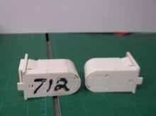 2 HH Fluorescent LH0712 (1-700-72780) Unshunted stationary end HO/VHO socket w/