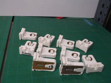 (10) LH0035 1-1226SW-2 Triboro Socket Non-shunted G13 medium bipin 660w-600v sli