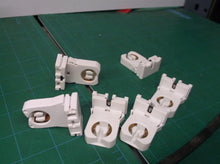 5+1 HH Flourescent LH0701 (23354) Shunted, T8-T12 fluorescent lamp holder with s