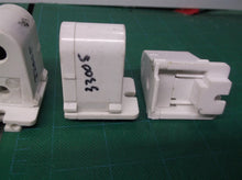 5 HH Fluorescent LH0161 tombstone socket, shunted, stationary (female) end, push