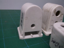 3 Kulka LH0296 (1630.2) Shunted, slide on, slimline single pin lamp holder