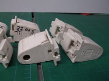 6 DM 38-27 LH0161 tombstone socket, shunted, stationary (female) end, push fit