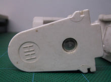 4 HH Fluorescent LH0162 Fa8, slimline, single pin, flexible wings, push fit, sli