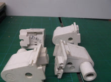 4 HH Fluorescent LH0162 Fa8, slimline, single pin, flexible wings, push fit, sli