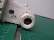 4 HH Fluorescent LH0162 Fa8, slimline, single pin, flexible wings, push fit, sli