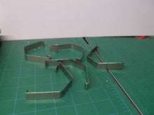5 Anthony International 15-15593-0001 Lens cover straps