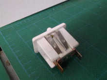 Bakery Case Switch 33050 Carling MAAOA-WH/"ON-OFF" Switch Toggle SPST 215 Series