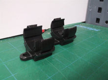 (2) 1320-13 support clips for biax lamp