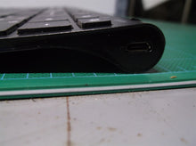 Arteck HW193 *NO RECEIVER* Wireless Keyboard Takes Charge and Powers On