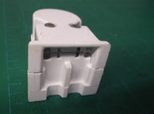 Leviton 13551 HO/VHO Stationary Socket Fluorescent Lampholder T-8/T-12