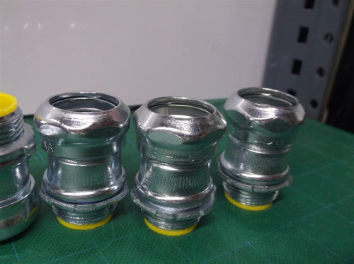 (6) 3/4 in. Insulated Steel EMT Compression Connector
