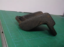 513 auto angled bracket