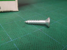 100 Hillman 40123 Zinc Plated Steel Flat Head Phillips Wood Screw #10 x 1 in.