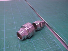 Job Smart 3/8" & 3/4" Pass-Thru Gear-Point Sockets