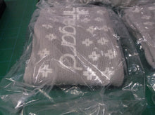 5 Pair Regard Gray XXL Non Skid Hospital Travel Slipper Socks