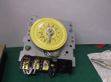 Intermatic T101M Mechanical Timer, Mechanism Only