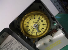 TIME SWITCH INTERMATIC INDUSTRIAL GRADE CONTROL T1905 NEW IN BOX
