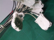 8 Fluorescent wire kits 18" w Luminaire Connector & Stucchi 3249 Lamp Holders