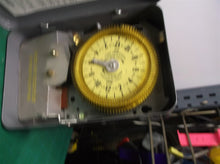 TIME SWITCH INTERMATIC INDUSTRIAL GRADE CONTROL T1905