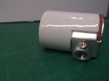 Sunlite LH0417 (l10091) E26/E27 med base socket with 1/8IPS side bushing mntng a