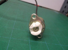 DM LH0376 R7s, front flanged, compressible dble ended halogen socket w/18" leads