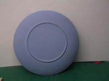 1969 Wedgwood Christmas 8" Plate WINDSOR CASTLE