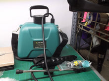 Kaskiwaly Battery Powered Garden Sprayer w 3 Mist Nozzles 1.35 Gallon Lawn