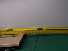 24 inch 3 bubble yellow level