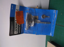 EVERBILT: T Locking HANDLE WITH KEY 5/16 IN SQ SHAFT