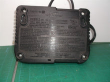 DEWALT 20V MAX Battery Charger (DCB112)