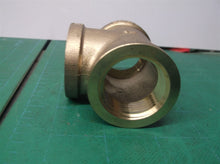 Everbilt Brass Pipe Red Brass Tee, 1 in FIP – 1" x 1" x 1” LFA-902, 1000018243