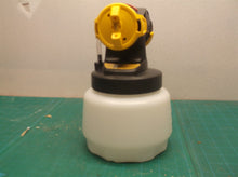 Wagner 0529149 Handheld Paint Sprayer tank and nozzle